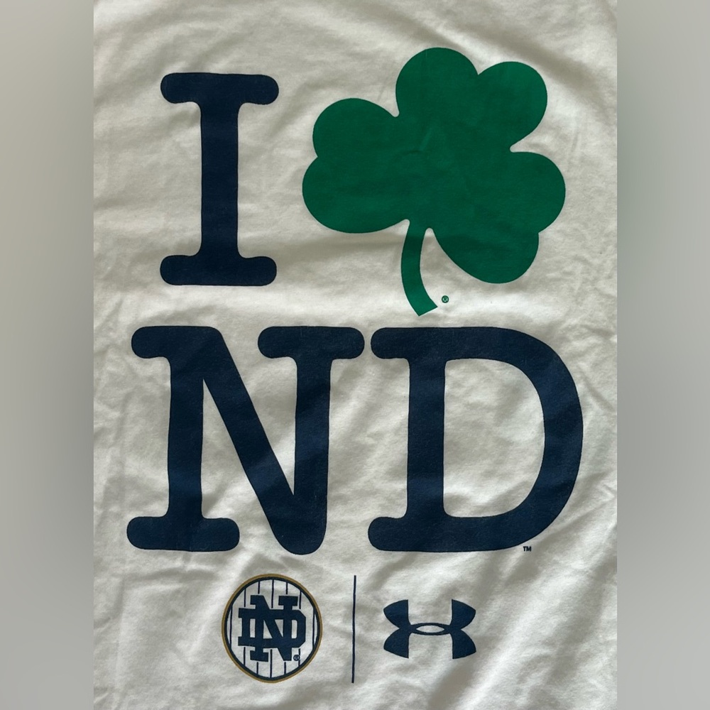 Under Armour I love Notre Dame loose fit Shirt size M